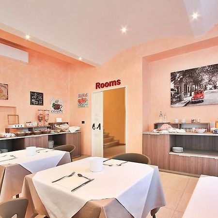 Hotel Carla Ліньяно-Сабб'ядоро Екстер'єр фото